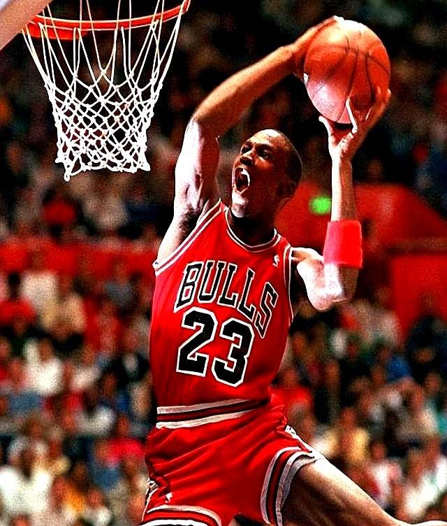 西媒：迈阿密国际意识到留不住阿连德，准备引进洛塞尔索替代（西媒：迈阿密国际难留阿连德，拟引进洛塞尔索接班）