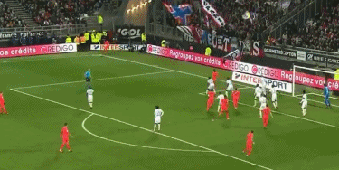 篮球场上常见的五个错误判断（篮球场上常见的五大判断失误）