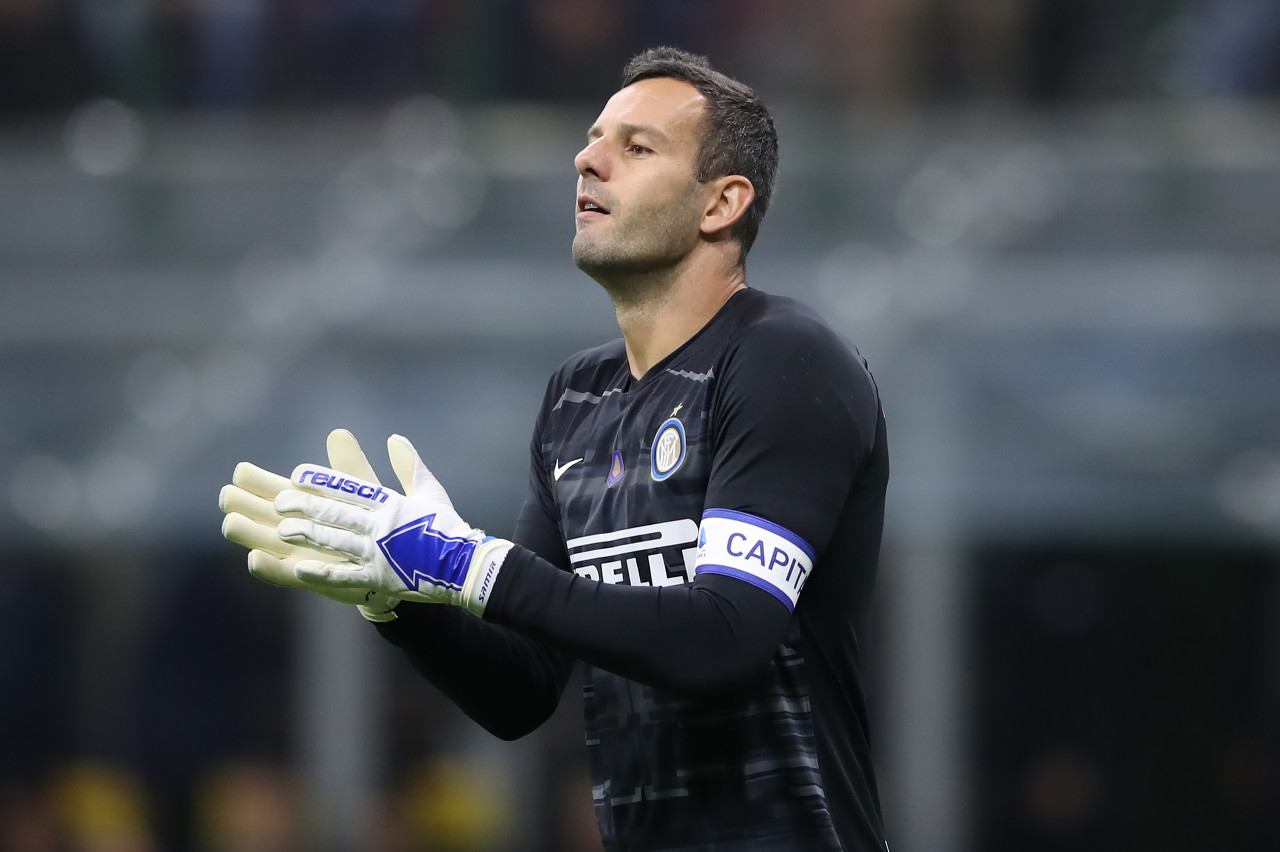 德甲500场里程碑，35岁霍村门将鲍曼成德甲历史第14位达成者（35岁霍村门将鲍曼完成德甲500场，成历史第14人）