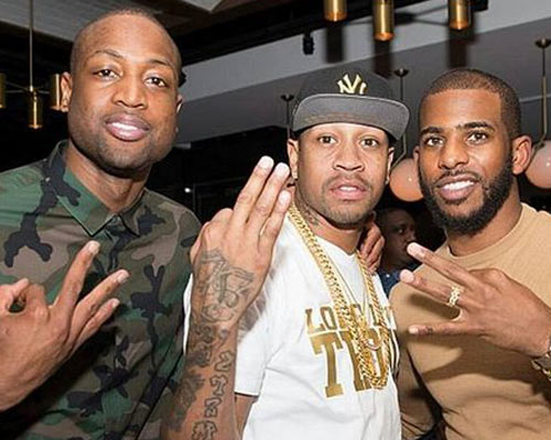 安全至上！NBA杯赛湖人弃用争议地板，恢复主场常规场地（因安全考量，湖人在NBA杯赛停用争议地板，恢复主场常规场地）