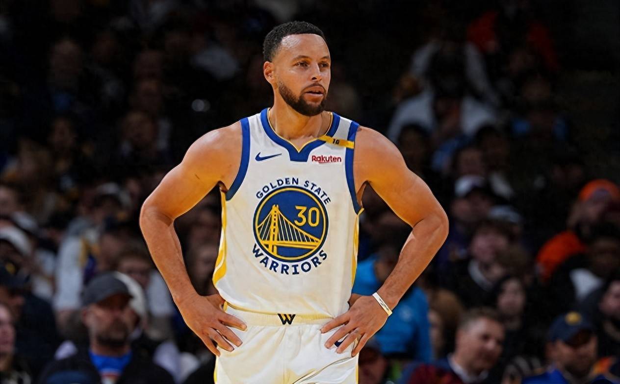 亚洲赛场璀璨之星——亚历山大TS%与三分命中率领衔，失误率最低（亚洲赛场耀眼之星：亚历山大TS%与三分命中率称冠，失误率最低）