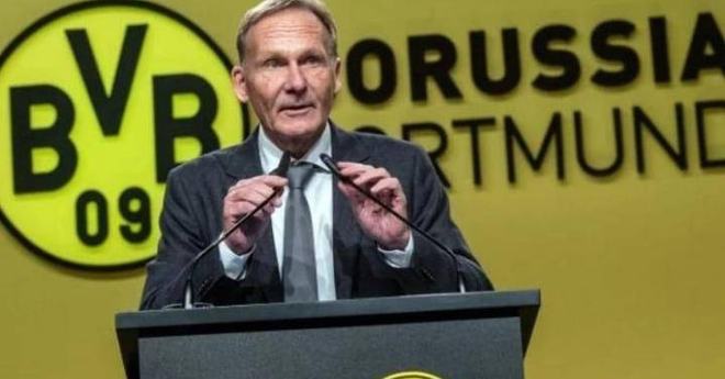 前热刺球探金认为拉什福德缺乏忠诚，不打算签下他，尽管热刺对他的转会传闻不断。（前热刺球探金称拉什福德欠缺忠诚，虽转会传闻不止仍拒签）