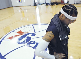 立竿见影，凯恩替补出场30分钟个人戴帽拜仁打进4球（凯恩替补登场30分钟上演帽子戏法，拜仁轰入4球）