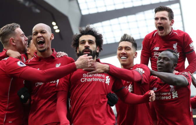 阿圭罗：阿根廷能赢2026世界杯；梅西是巴萨队史最重要的球员（阿圭罗：看好阿根廷夺得2026世界杯，梅西是巴萨史上最重要的球员）