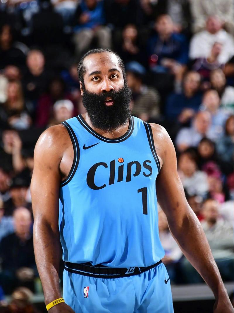 巴萨官方：因外部原因，取消在东京进行的皇马与巴萨传奇赛（巴萨官宣：受外部因素影响，东京皇马与巴萨传奇赛取消）