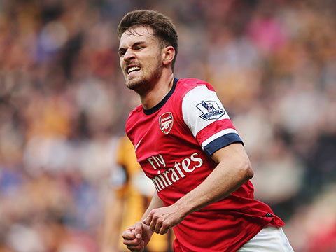 内马尔那些骚操作名场面瞬间，不愧是把任加足球发扬光大球星之一（内马尔花式操作名场面集锦，果然是将花式足球发扬光大的顶级球星之一）