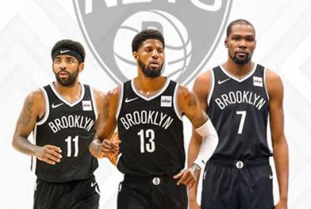 身体素质劲爆！塔克&桑普森新赛季首秀合砍26分11板3助（爆发力拉满！塔克与桑普森首战携手砍下26分11篮板3助攻）